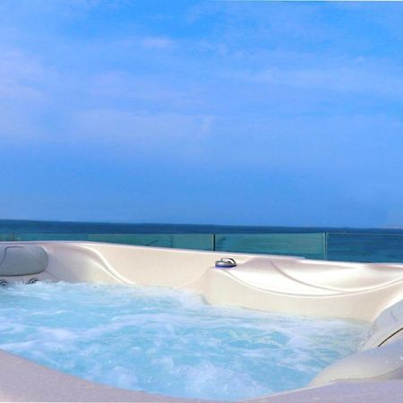 Beach Apartment Thalia With Hot Tub And Sea View Agios Prokopios  Exteriér fotografie